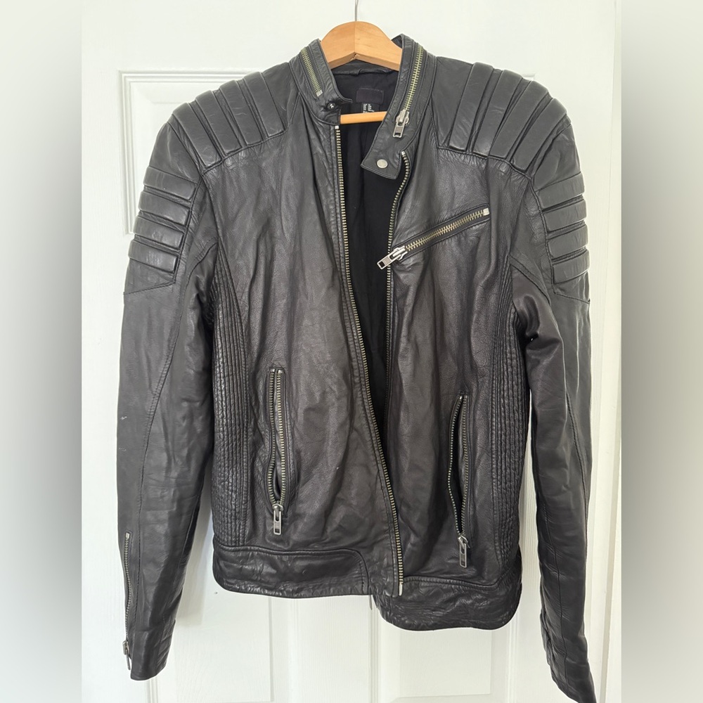 Vintage H&M leather Moto jacket. Slim fit.